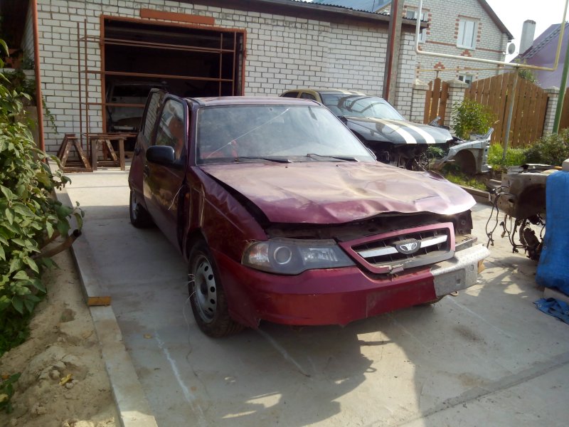 Daewoo Nexia 2010 спелая вишня