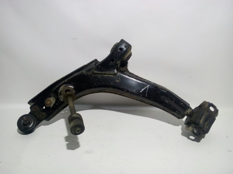 Нижний рычаг на Daewoo Nexia