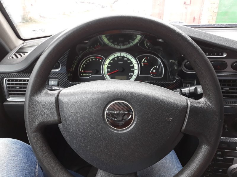 Daewoo Nexia 2011 панель приборов