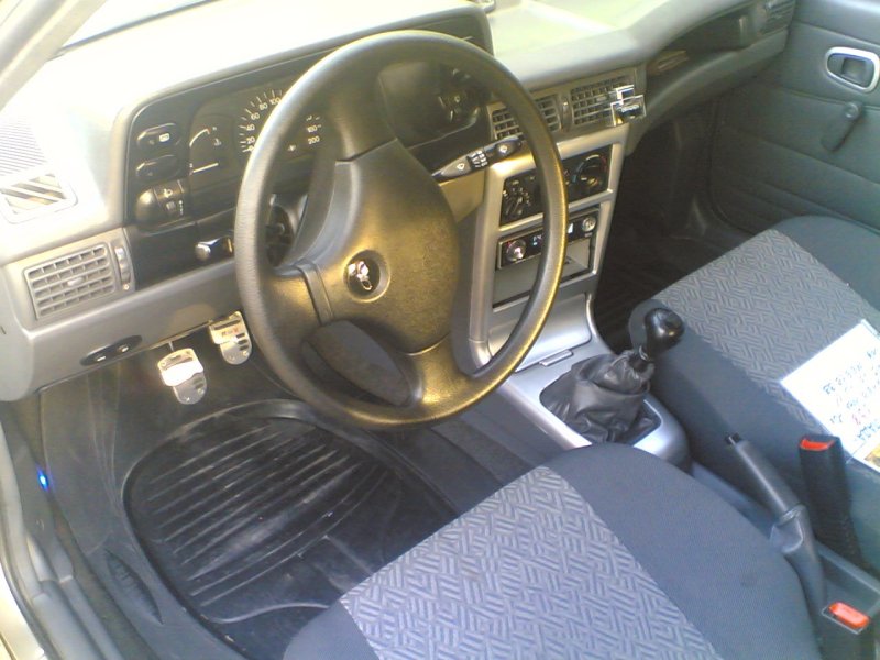 Daewoo Nexia 1 салон
