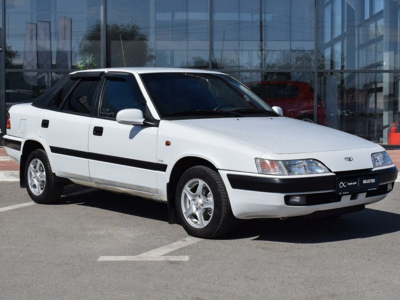 Машина Daewoo espero