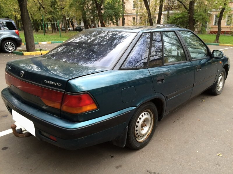 Daewoo espero купе
