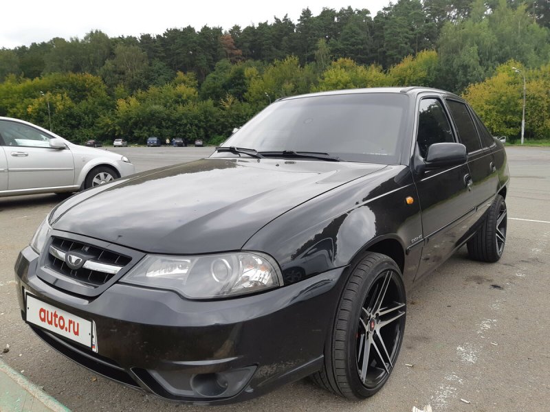 Daewoo Nexia 2011 черная
