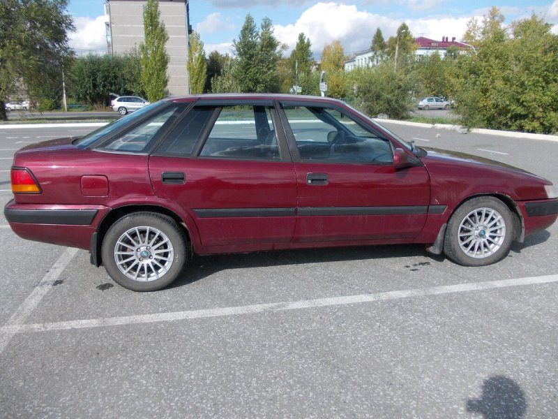 Дэу Эсперо 1998