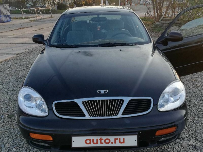 Дэу Леганза 1999 года