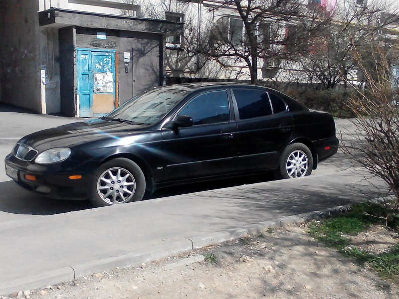 Дэу Леганза черный 1997