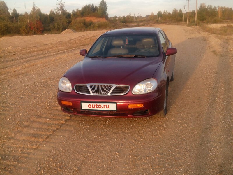 Дэу Леганза 1999