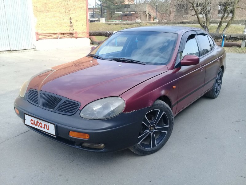 Дэу Леганза 1999