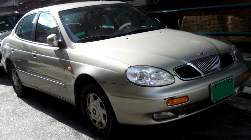 Daewoo Leganza 2002 mpg