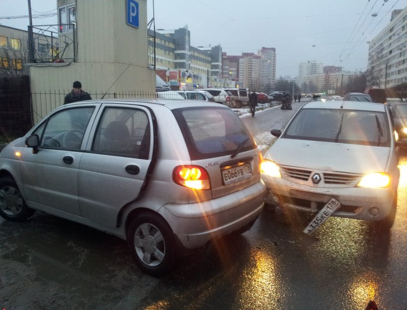Матиз 2007 года в ДТП