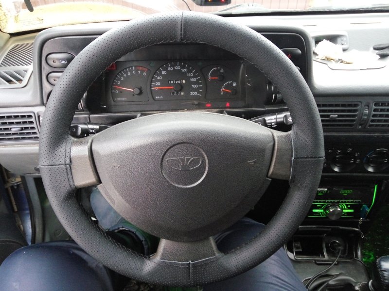 Руль Daewoo Nexia n100