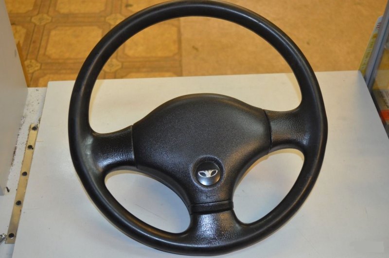 Руль Daewoo Nexia n100