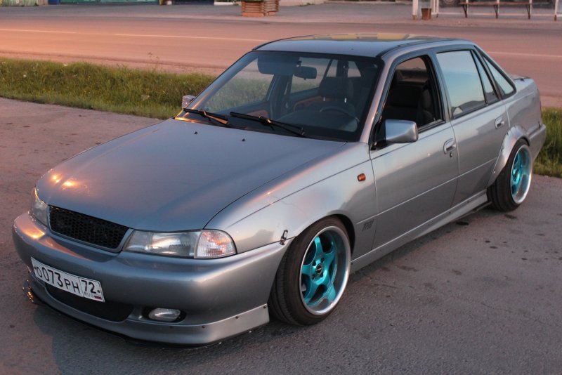 Daewoo Nexia стэнс