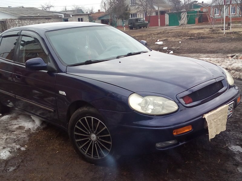 Дэу Леганза 2001
