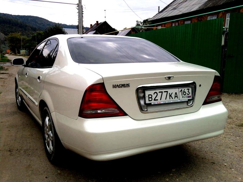 Daewoo Magnus