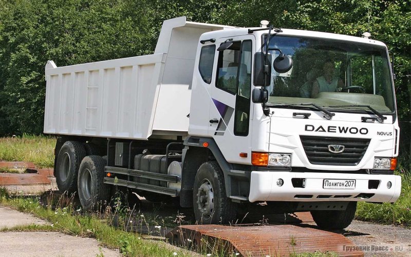 Daewoo Novus самосвал