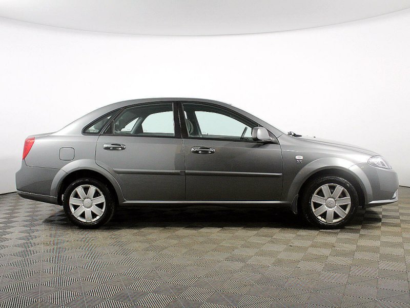 Daewoo Gentra серая