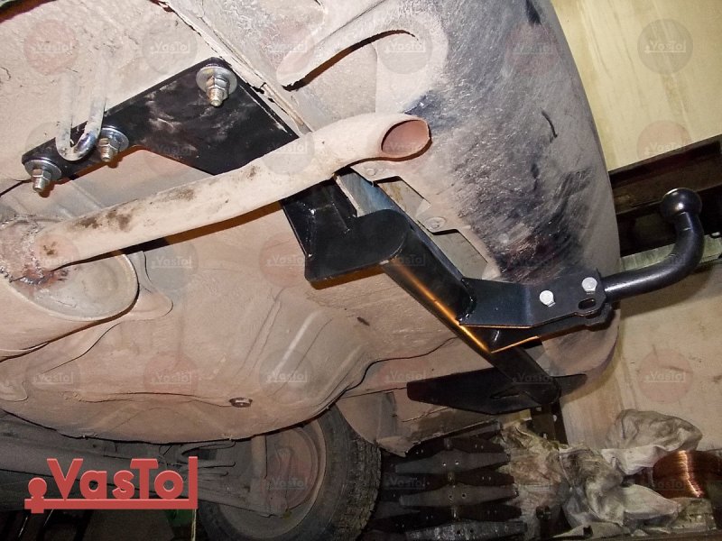 Фаркоп Daewoo Nexia