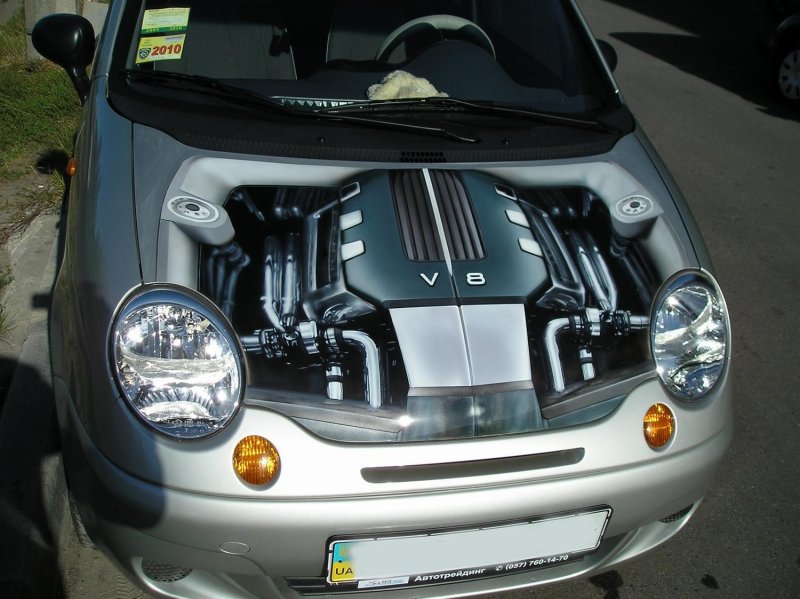 Наклейки на капот Daewoo Matiz