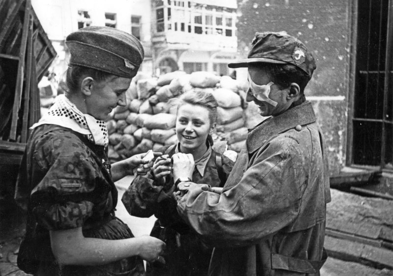 Варшавское восстание 1944 девушки
