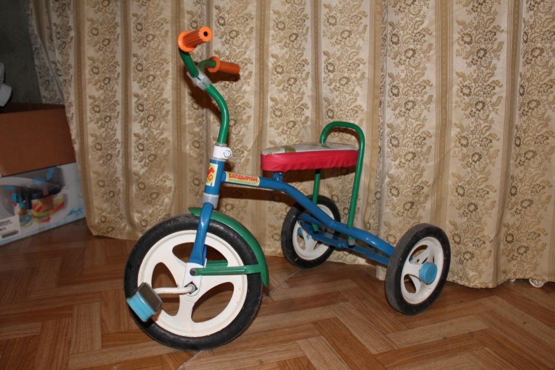 Детский трехколесный велосипед Балдырган СССР