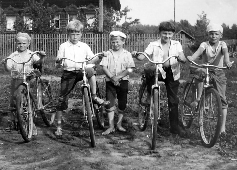 Советское детство на велосипеде
