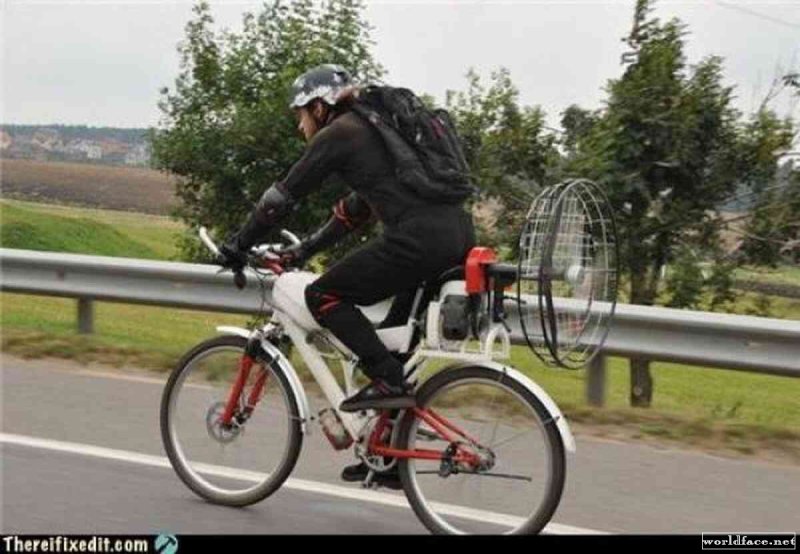 Велосипед с пропеллером