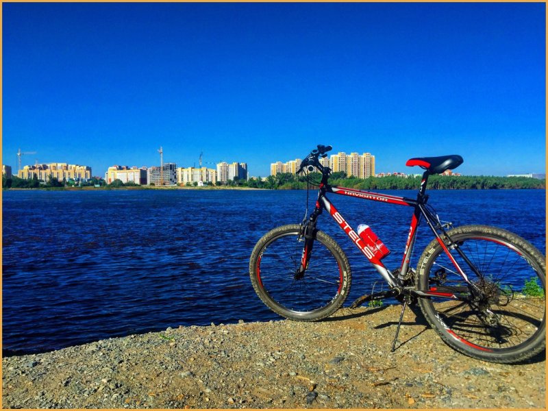 Велосипед маркой панорама