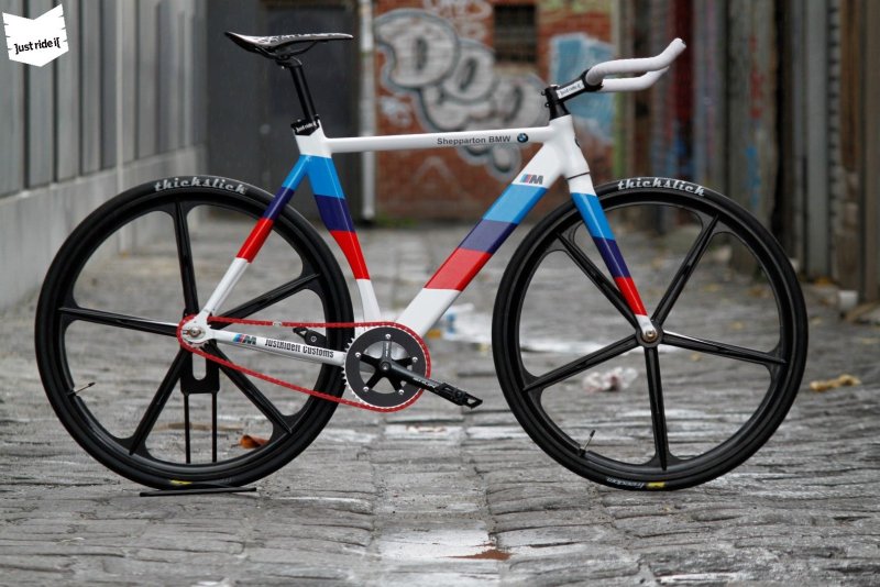 Велосипед BMW M Bike