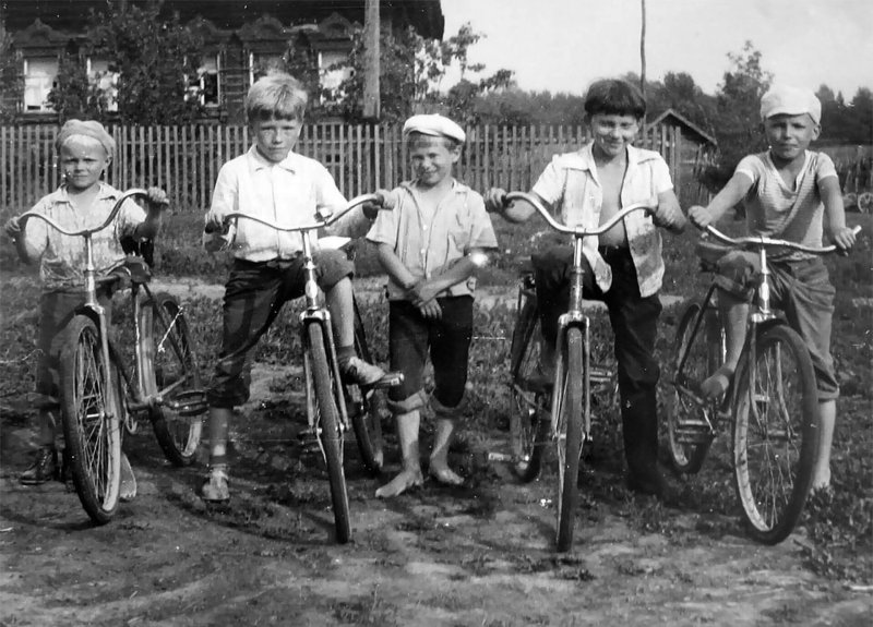 Велосипеды шестидесятых годов