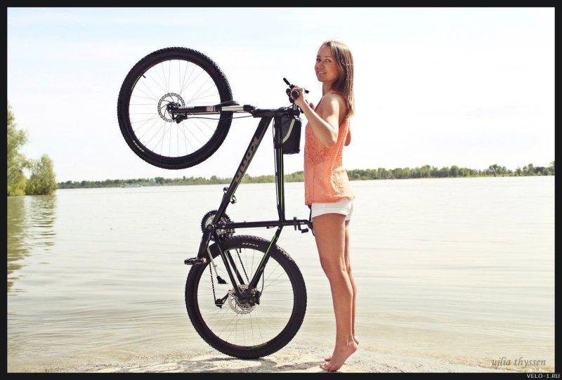 Велосипед велодевушки