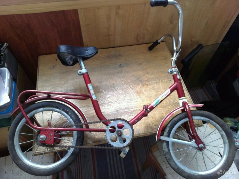 Советский трёхколёсный велосипед дружок