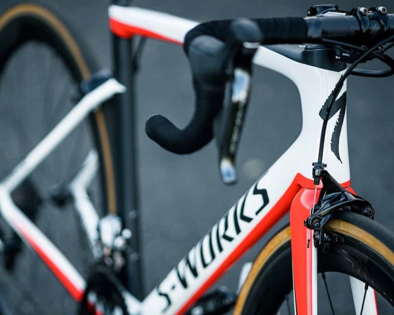 Шоссейный велосипед specialized s-works Venge Red