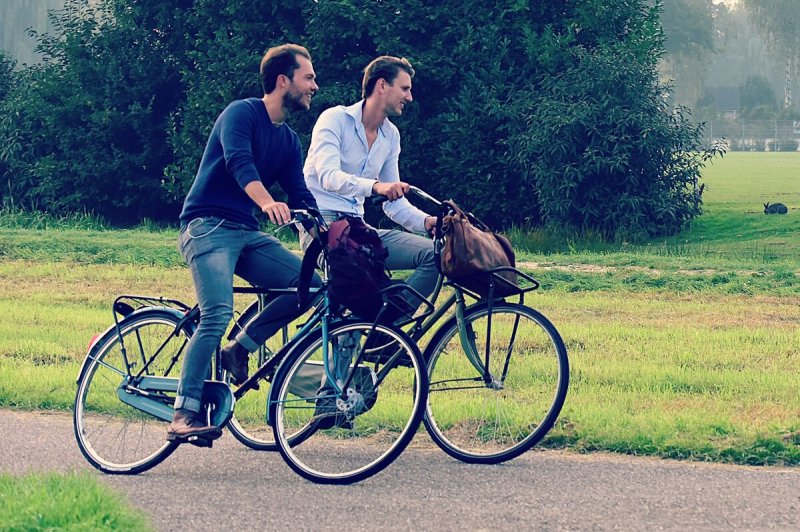 Велосипед для езды втроем