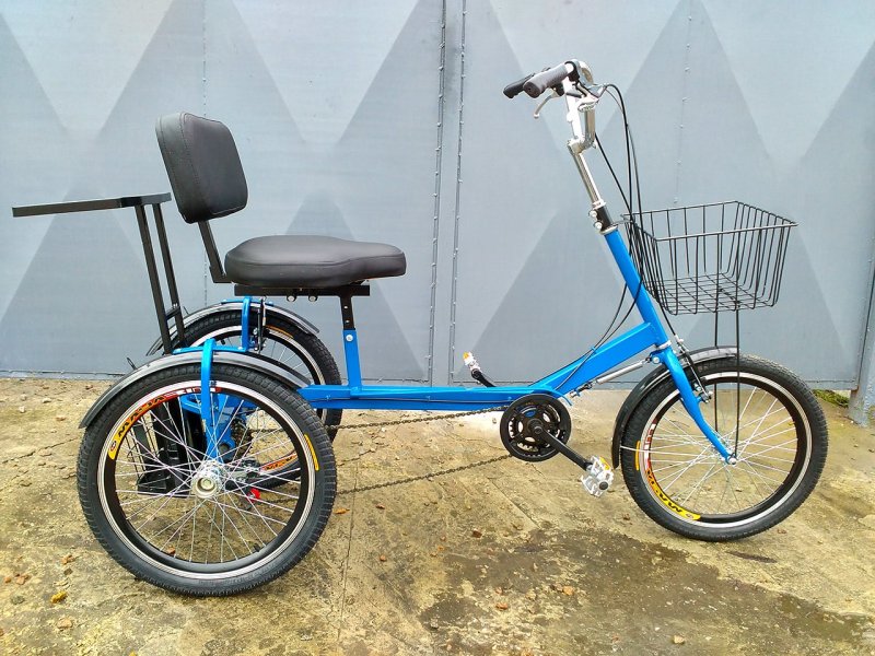 Трехколесный велосипед для инвалидов