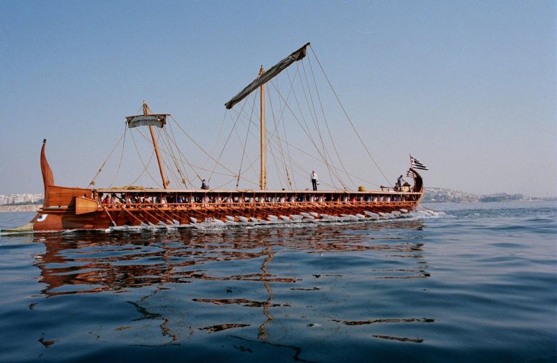 Финикия трирема