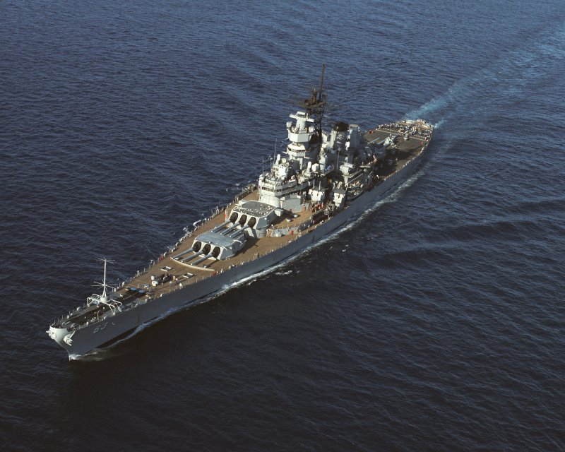 USS Миссури (BB-63)
