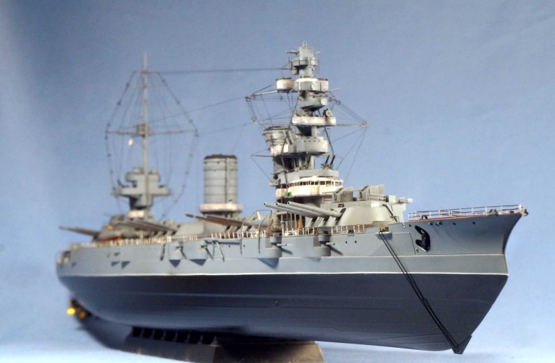 Линкор Марат звезда 1/350