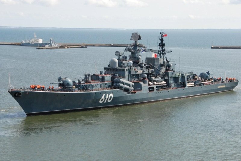 Флагман Балтийского флота эскадренный миноносец настойчивый