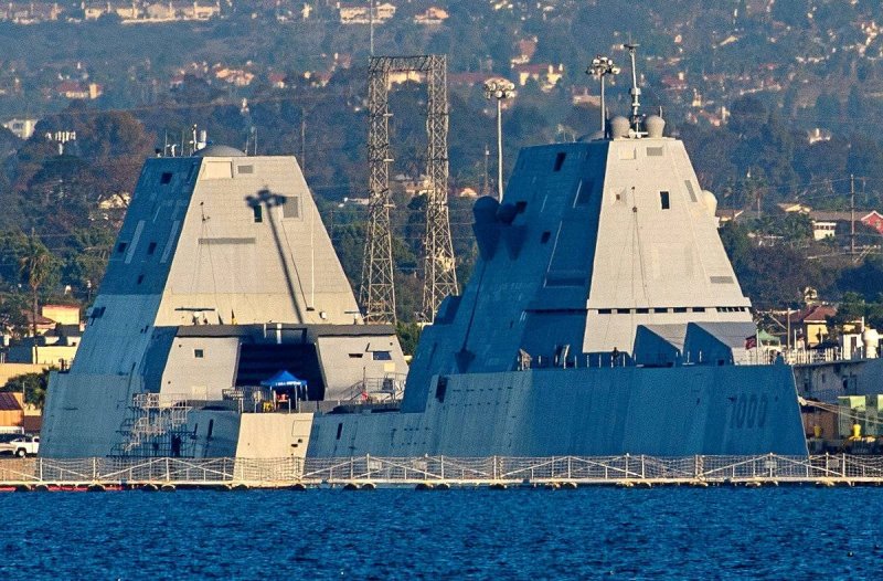 Эсминец DDG 1000 Zumwalt