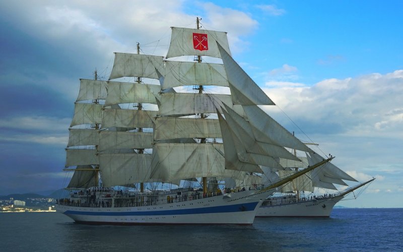 Крузенштерн парусник