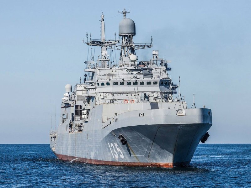 Пётр Моргунов большой десантный корабль