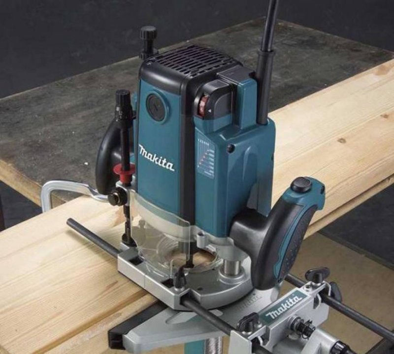 Фрезер Makita rp2301fcx