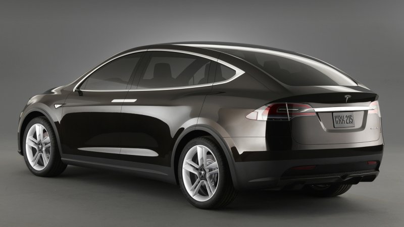 Тесла кроссовер model x