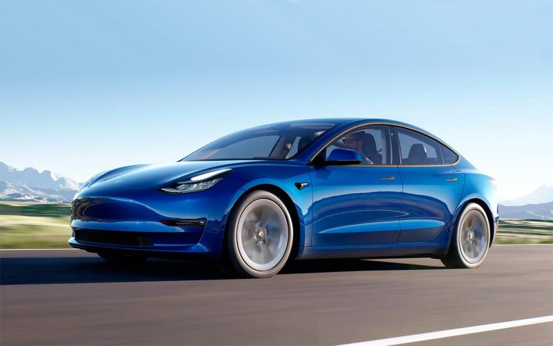 Электромобиль Tesla model 3