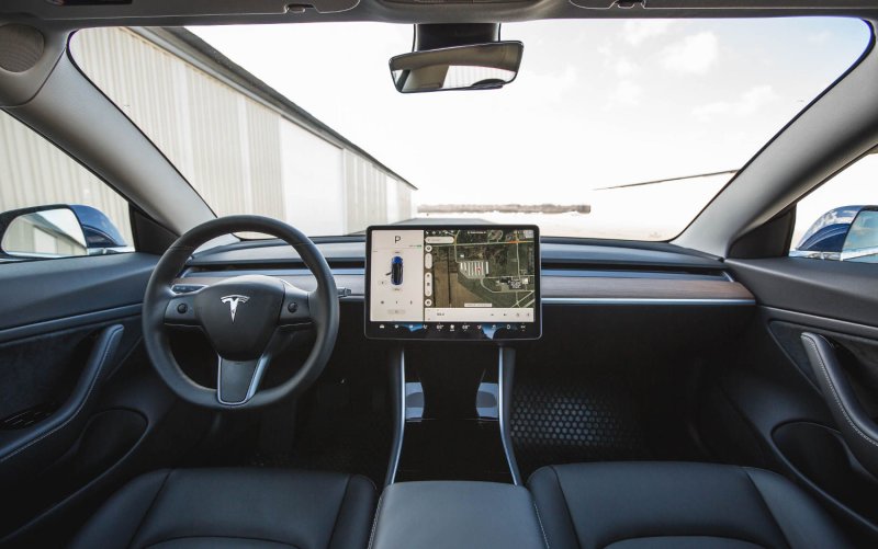 Тесла автомобиль model 3 салон