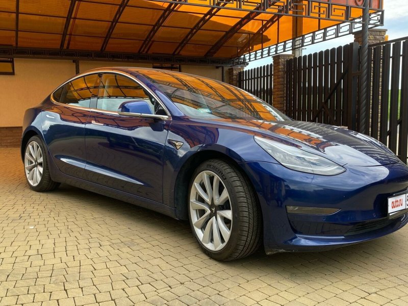 Tesla model 3 2019