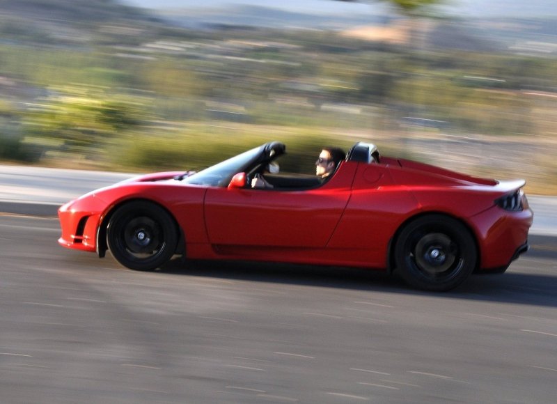 Tesla Roadster 2011