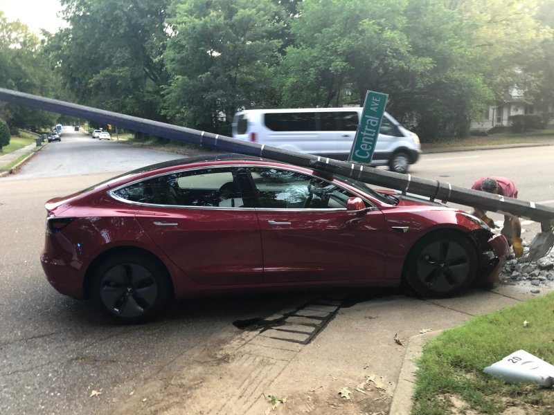 Tesla model 3 крыша