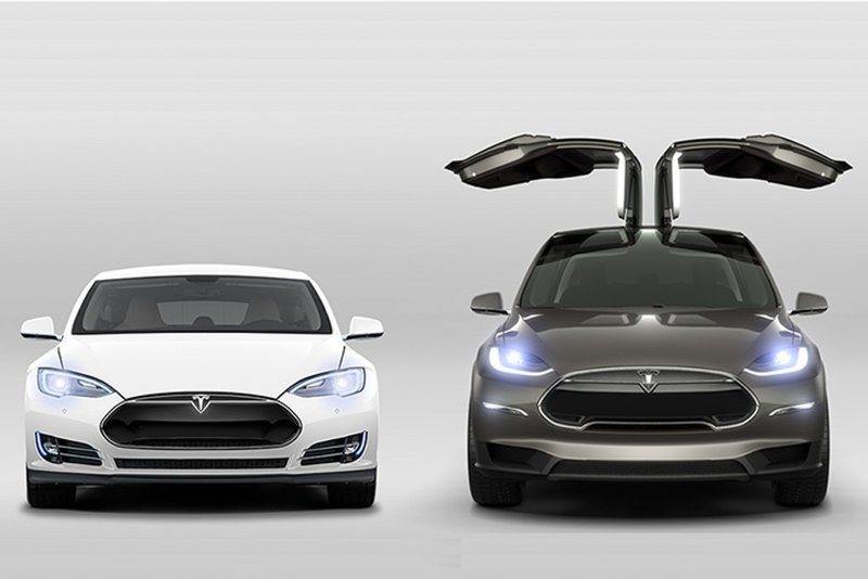 Tesla model x Front